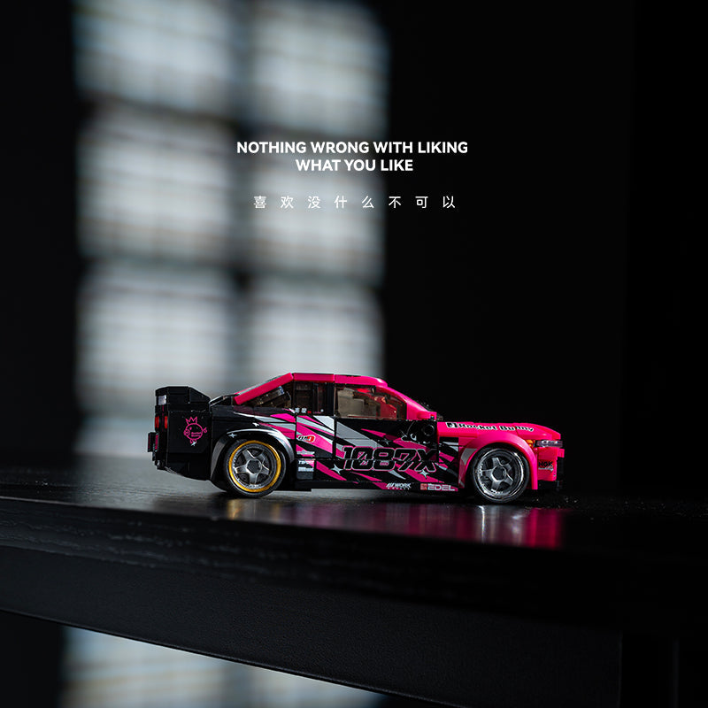 1087x Drift Team R32 Display Garage Box Included