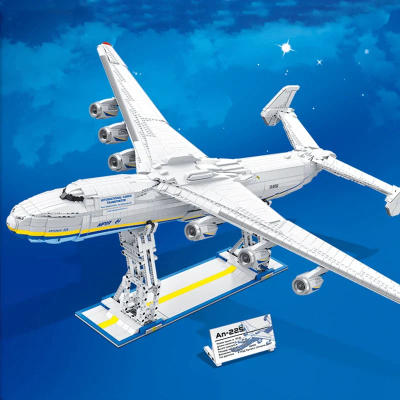 The Ultimate Antonov 225 with Stand
