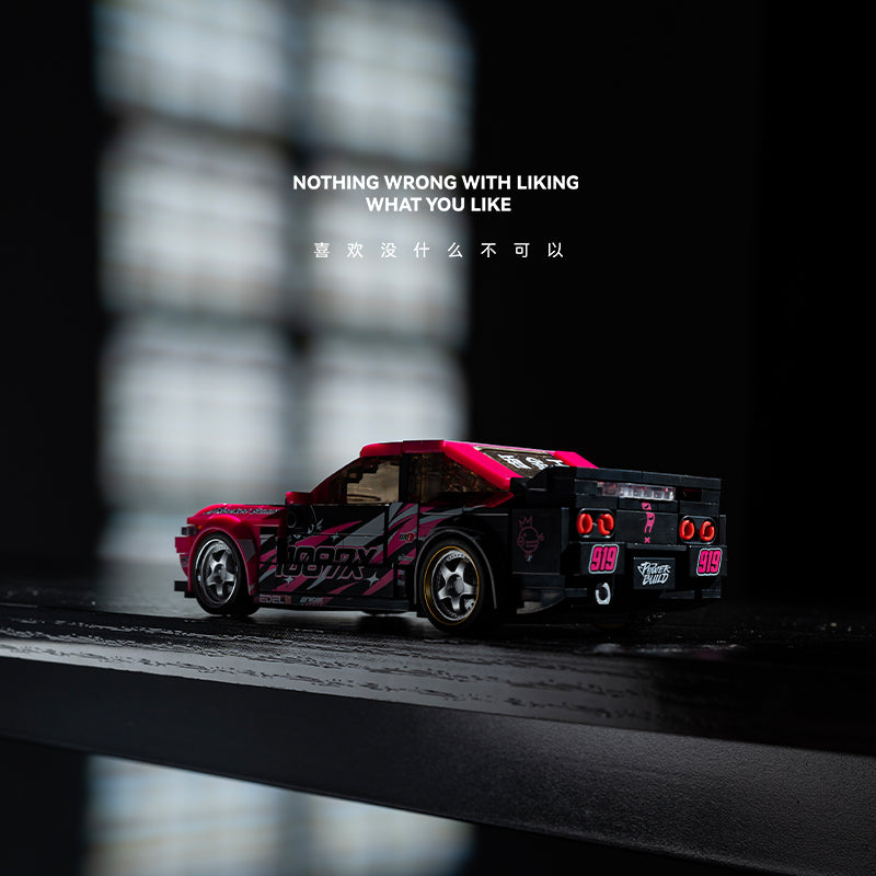 1087x Drift Team R32 Display Garage Box Included