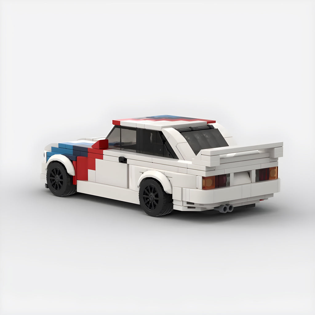 1: 24 BMW M3 E30 (367 PCS)