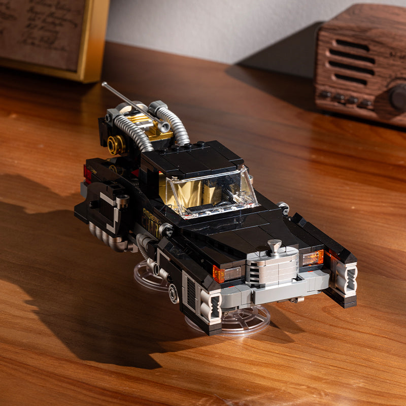 Futuristic Chariot Display Garage Box Included