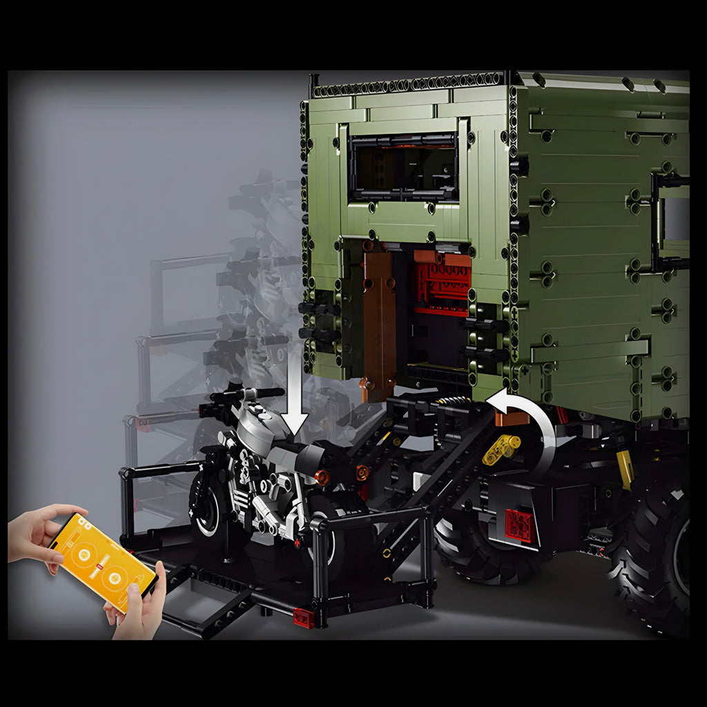 Remote Controlled 6 Wheeled Unimog | 6690pcs