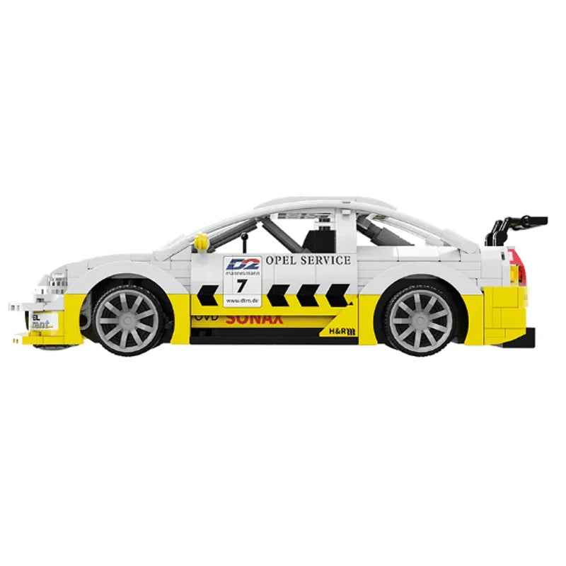 Remote Controlled Opel Astra V8