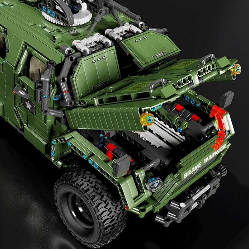 Remote Controlled Armoured Raid Vehicle - 3174pcs
