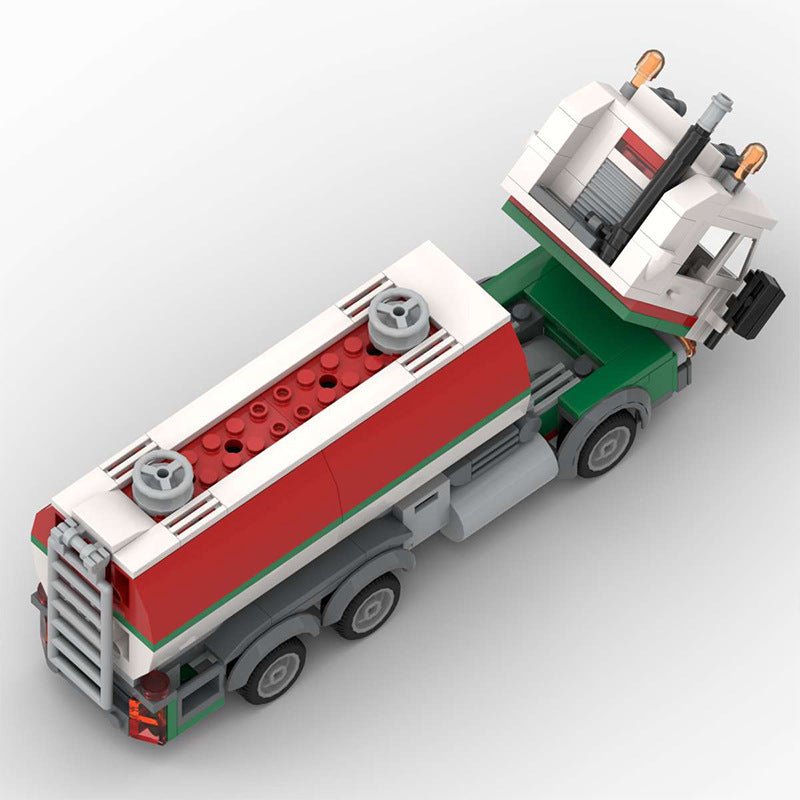 Vintage Oil Tanker Mini Build Model | 228 pcs Fuel Delivery Classic - BLOCKPOINT